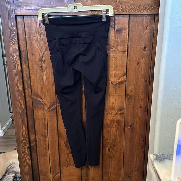 Lululemon Fast _Free 7/8 Tight II *Nulux 25", Size 4 - Picture 5 of 11